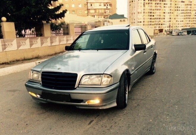 Mercedes C 280 1999, 2,547,899 km - 2.8 l - Bakı