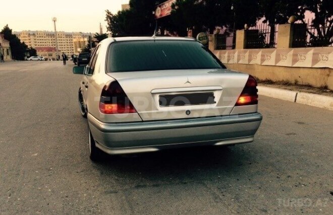Mercedes C 280 1999, 2,547,899 km - 2.8 l - Bakı