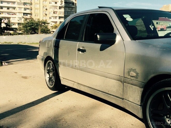 Mercedes C 280 1999, 2,547,899 km - 2.8 l - Bakı