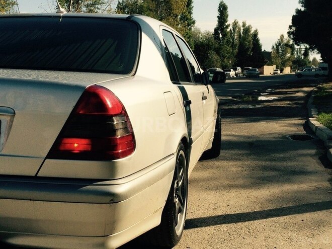 Mercedes C 280 1999, 2,547,899 km - 2.8 l - Bakı