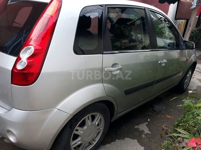 Ford Fiesta 2006, 210,000 km - 1.4 l - Bakı