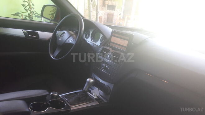 Mercedes C 300 2008, 109,000 km - 3.0 l - Naxçıvan