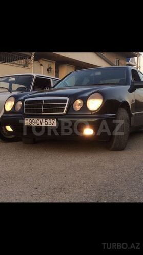 Mercedes E 240 1999, 278,069 km - 2.4 l - Bakı