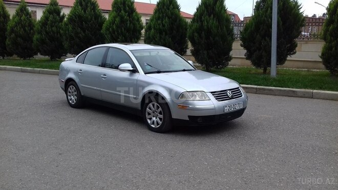 Volkswagen Passat 2004, 199,688 km - 1.8 l - Gəncə