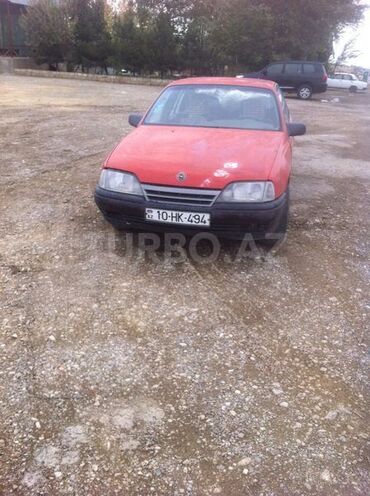 Opel Omega 1987, 255,000 km - 2.0 l - Bakı