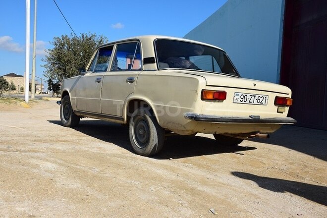 LADA (VAZ) 21011 1978, 350,000 km - 1.2 л - Bakı