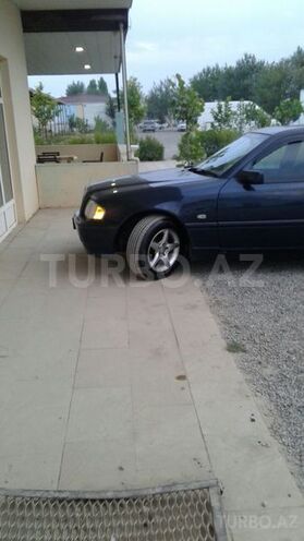Mercedes C 240 1997, 270,000 km - 2.4 л - Bakı