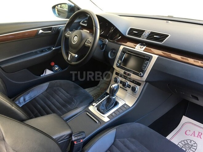 Volkswagen Passat 2013, 98,400 km - 1.8 l - Bakı