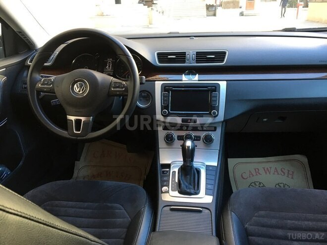 Volkswagen Passat 2013, 98,400 km - 1.8 l - Bakı