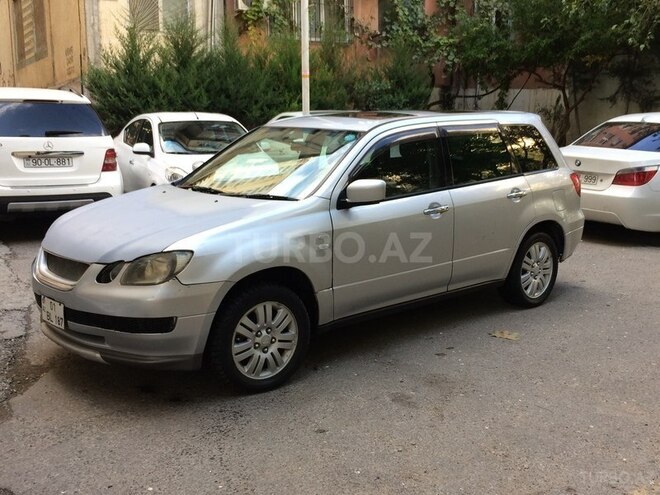 Mitsubishi Airtrek 2003, 276,500 km - 2.4 l - Bakı