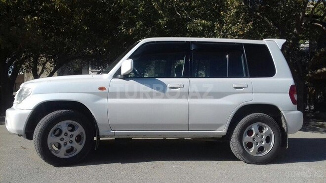 Mitsubishi Pajero io 2000, 238,000 km - 0.2 l - Bakı