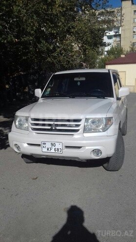 Mitsubishi Pajero io 2000, 238,000 km - 0.2 l - Bakı