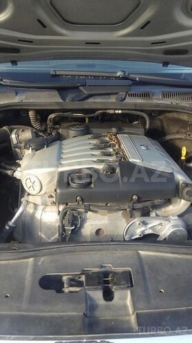 Volkswagen Touareg 2004, 134,561 km - 3.2 л - Bakı
