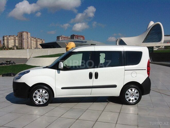 Fiat Doblo 2013, 80,000 km - 1.4 l - Bakı
