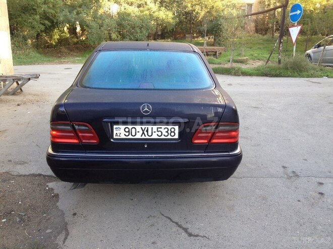 Mercedes E 240 1998, 317,000 km - 2.4 l - Bakı