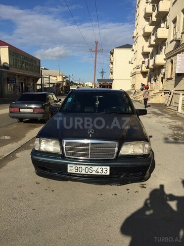 Mercedes C 220 1998, 3,440,000 km - 2.2 л - Bakı