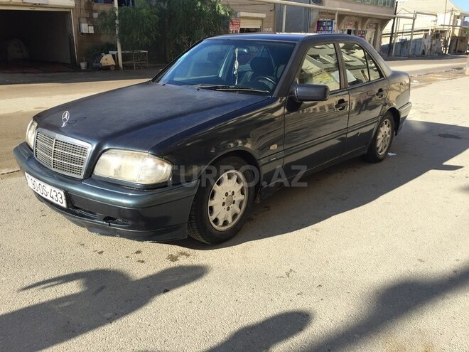 Mercedes C 220 1998, 3,440,000 km - 2.2 л - Bakı