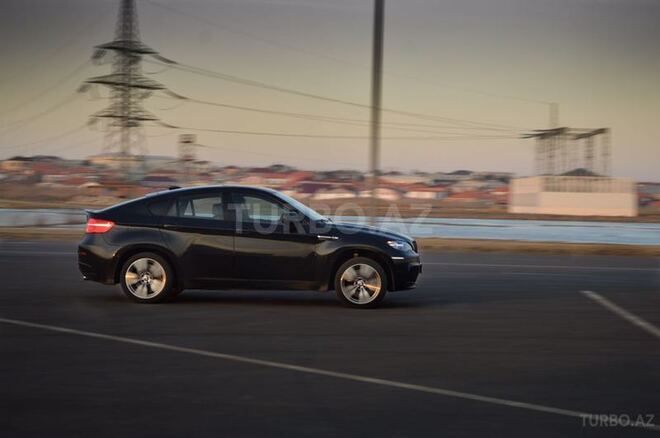BMW X6 M 2011, 34,000 km - 4.4 l - Bakı