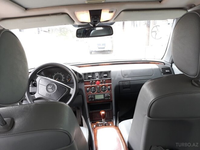 Mercedes C 230 1999, 233,000 km - 2.3 l - Bakı