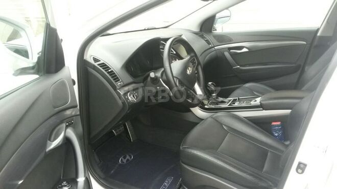 Hyundai i40 2013, 82,500 km - 2.0 л - Kürdəmir