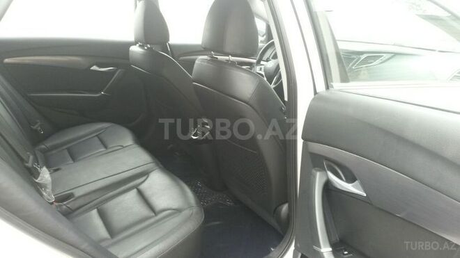 Hyundai i40 2013, 82,500 km - 2.0 л - Kürdəmir