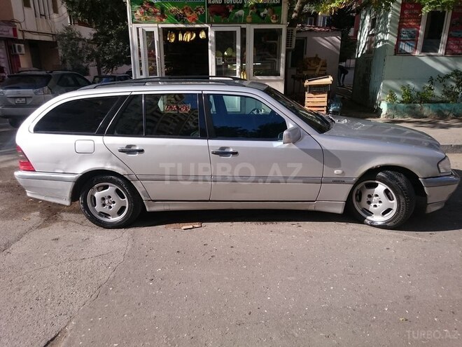 Mercedes C 220 1998, 318,000 km - 2.2 l - Bakı