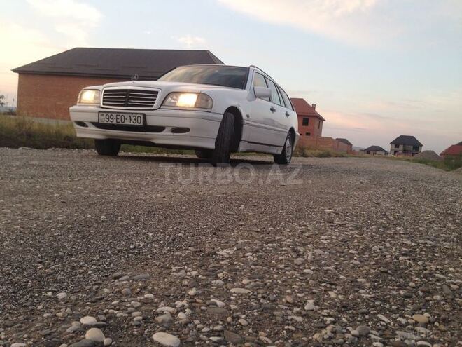 Mercedes C 180 1998, 360,000 km - 1.8 l - Zaqatala