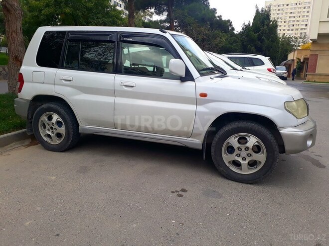 Mitsubishi Pajero io 1999, 178,000 km - 1.8 l - Bakı