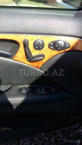 Mercedes E 240 2002, 173,000 km - 2.6 l - Bakı