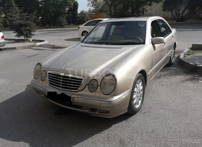 Mercedes E 240 2001, 315,000 km - 2.6 l - Bakı