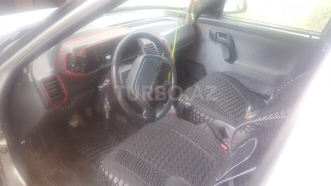 LADA (VAZ) 2112 2002, 2,300,000 km - 1.6 l - Yevlax