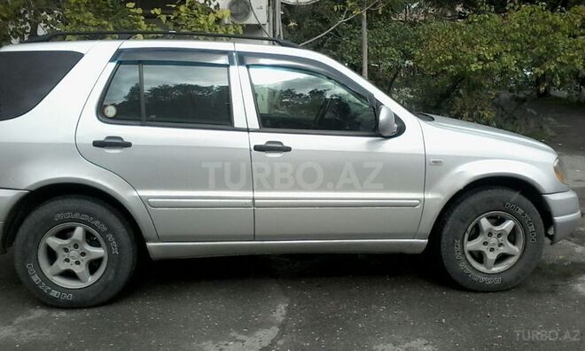 Mercedes ML 320 1999, 470,000 km - 3.2 л - Bakı