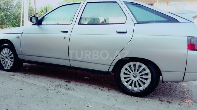 LADA (VAZ) 2112 2002, 2,300,000 km - 1.6 l - Yevlax