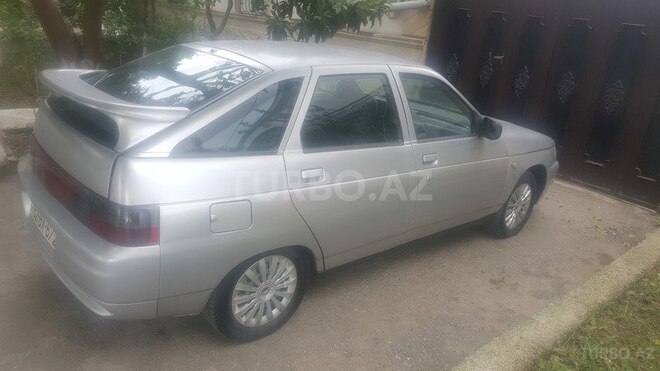 LADA (VAZ) 2112 2002, 2,300,000 km - 1.6 l - Yevlax