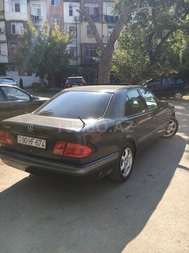 Mercedes E 200 1996, 296,000 km - 2.0 л - Bakı