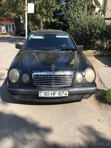 Mercedes E 200 1996, 296,000 km - 2.0 л - Bakı