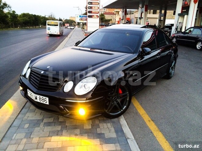 Mercedes E 240 2005, 290,000 km - 2.6 l - Bakı