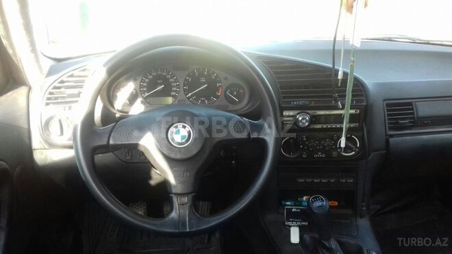 BMW 320 1994, 290,000 km - 2.0 l - Siyəzən