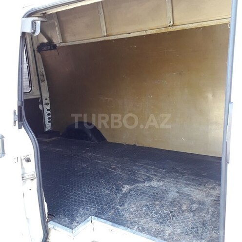 Ford Transit 1997, 300,000 km - 2.5 l - İsmayıllı
