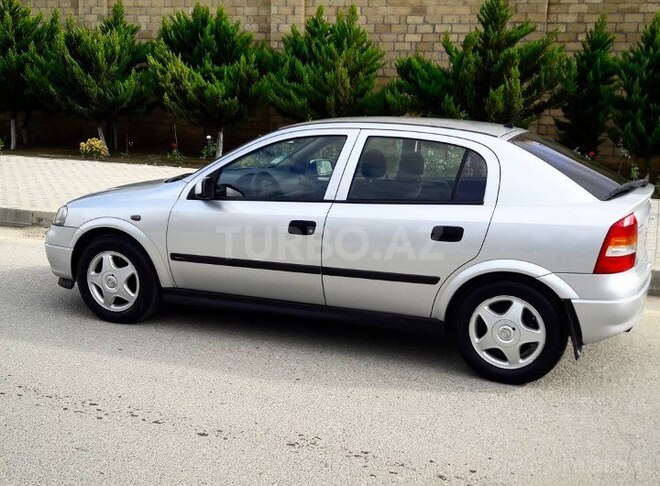 Opel Astra 1998, 173,000 km - 1.6 l - Bakı