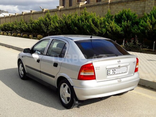 Opel Astra 1998, 173,000 km - 1.6 l - Bakı