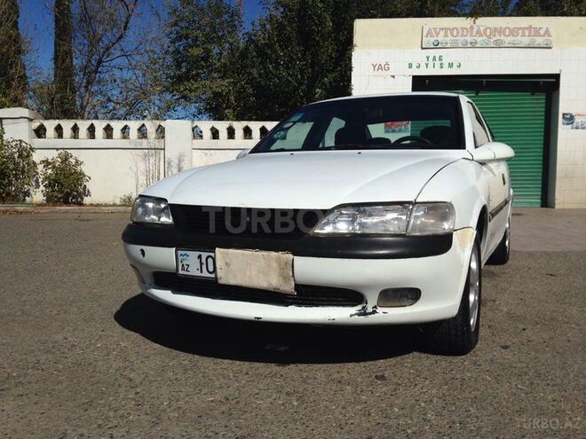 Opel Vectra 1998, 404,000 km - 1.8 l - Mingəçevir
