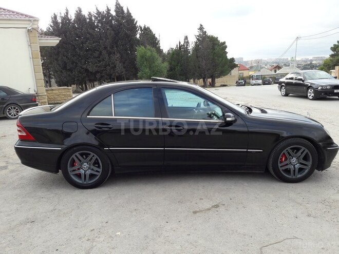 Mercedes C 180 2003, 284,500 km - 1.8 l - Bakı