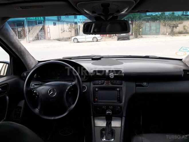 Mercedes C 180 2003, 284,500 km - 1.8 l - Bakı