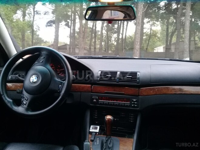 BMW 525 2001, 250,000 km - 2.5 l - Sumqayıt
