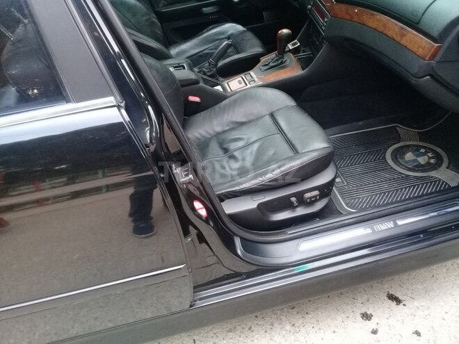 BMW 525 2001, 250,000 km - 2.5 l - Sumqayıt
