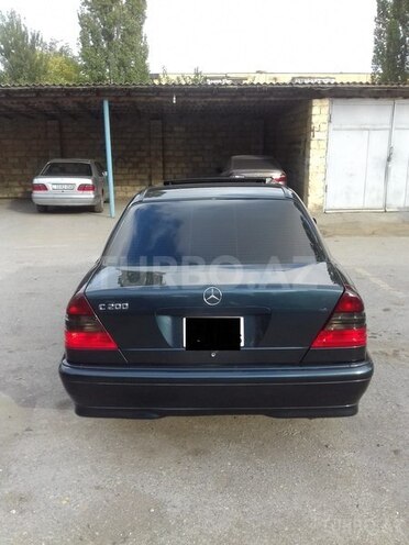 Mercedes C 200 1999, 256,000 km - 2.0 l - Bakı