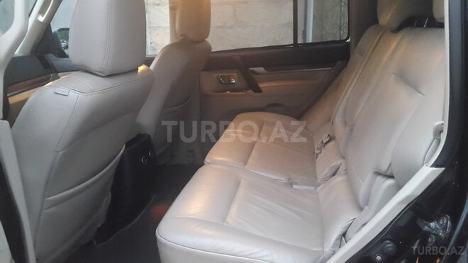 Mitsubishi Pajero 2007, 152,000 km - 3.0 л - Bakı