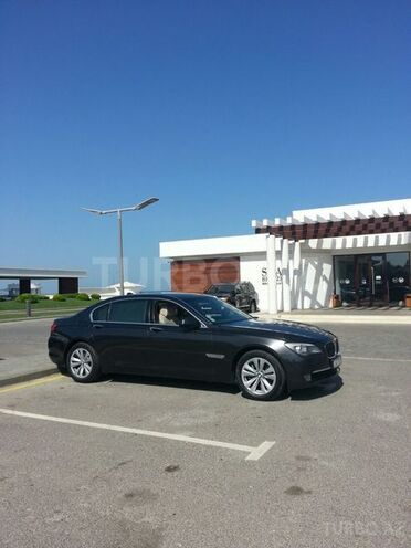 BMW 745 2011, 134,000 km - 2.9 l - Bakı