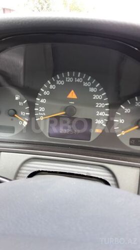 Mercedes E 320 1999, 232,500 km - 3.2 l - Ağstafa